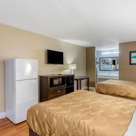 Quality Inn And Suites Port Arthur Nederland Ngoại thất bức ảnh