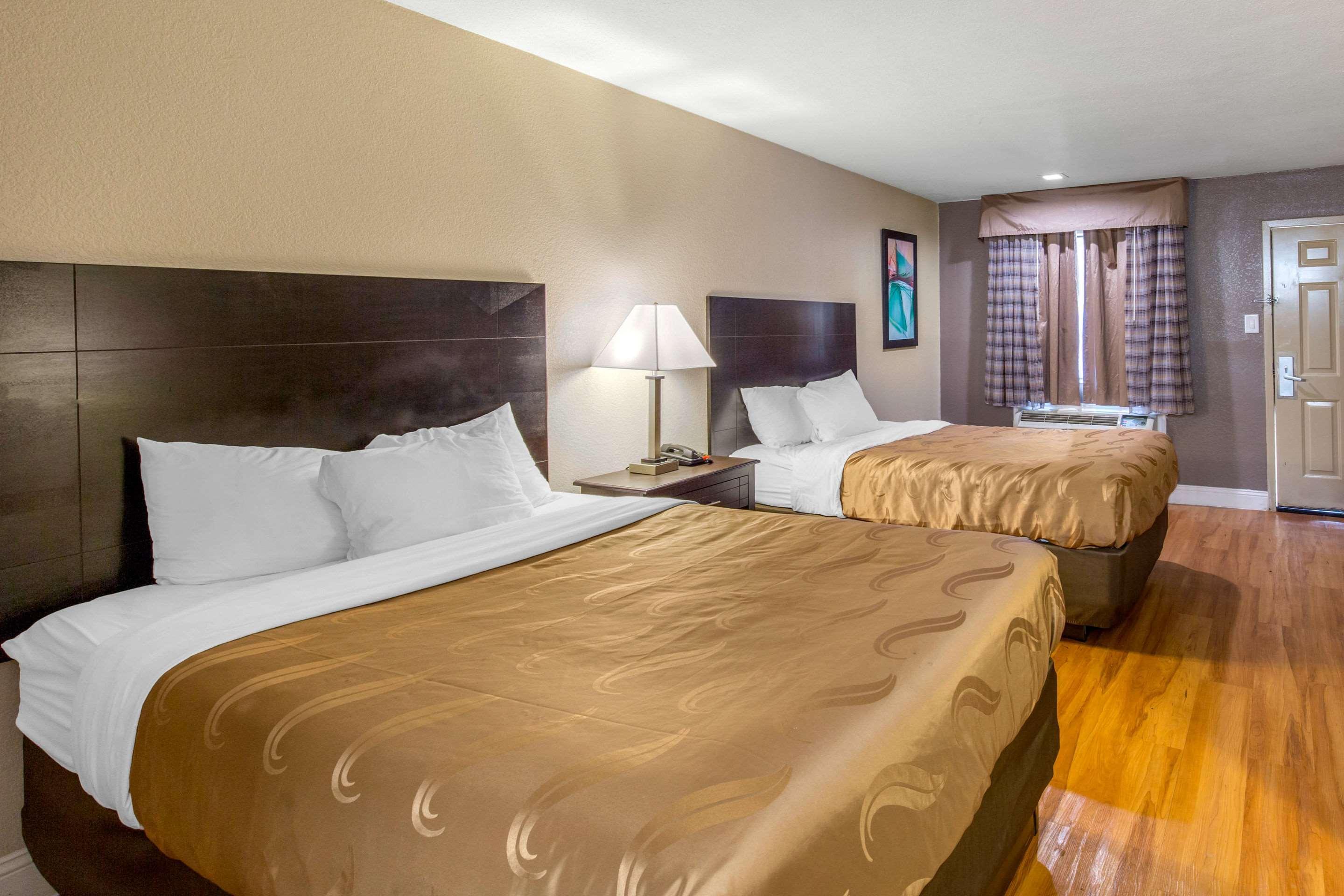 Quality Inn And Suites Port Arthur Nederland Ngoại thất bức ảnh