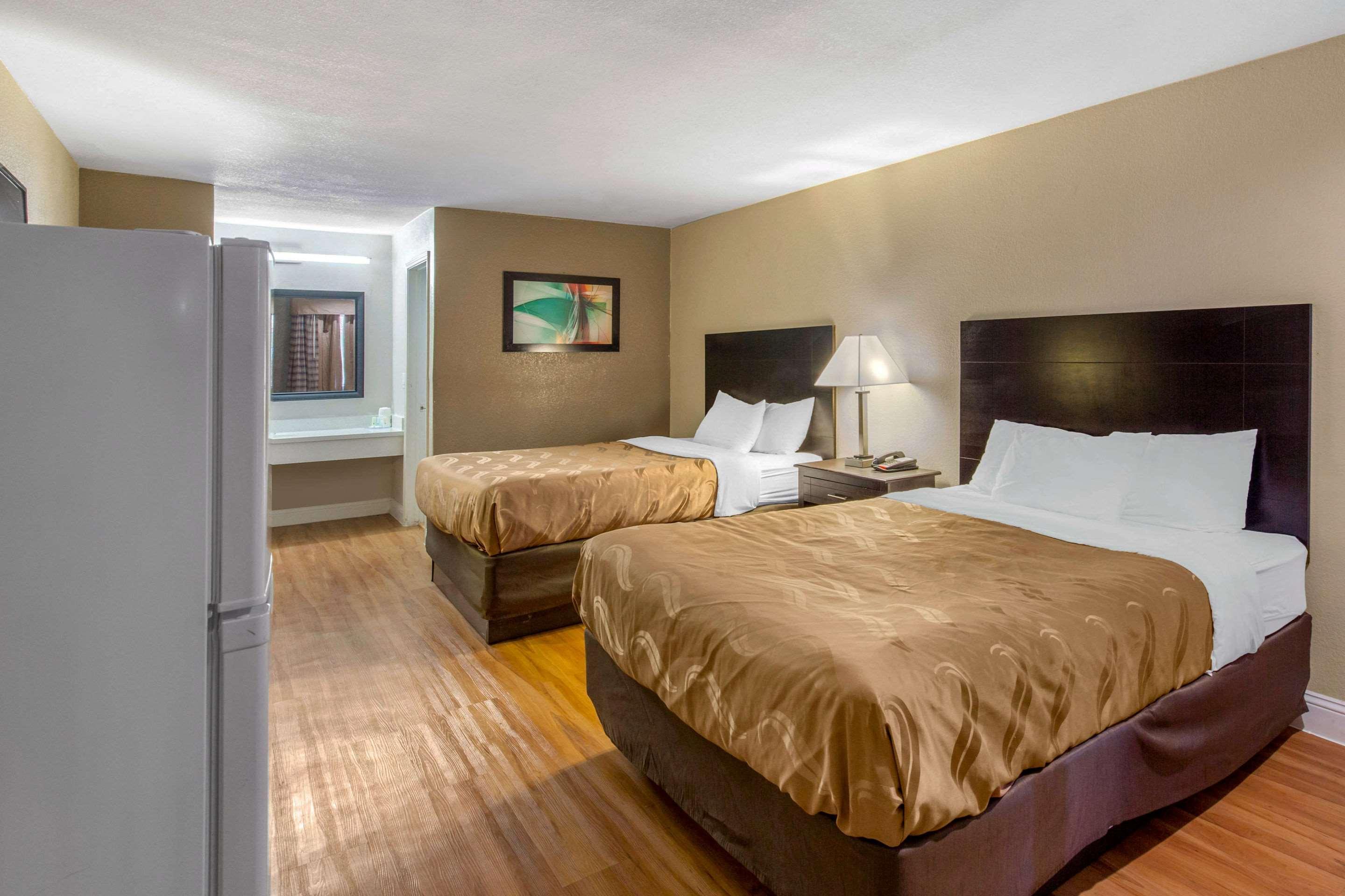 Quality Inn And Suites Port Arthur Nederland Ngoại thất bức ảnh