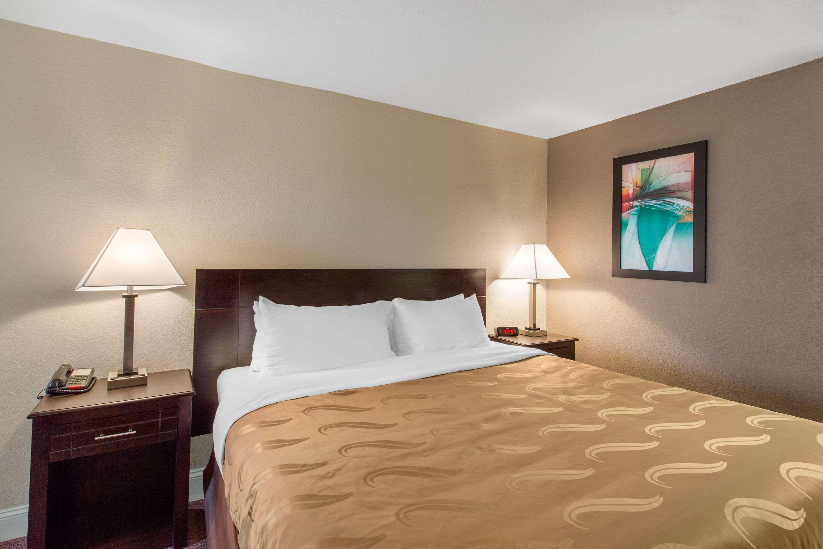 Quality Inn And Suites Port Arthur Nederland Ngoại thất bức ảnh