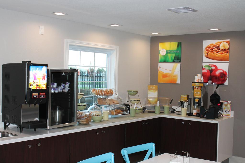 Quality Inn And Suites Port Arthur Nederland Ngoại thất bức ảnh